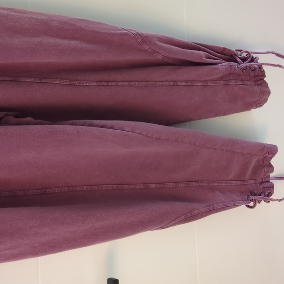 Free People One Billie Purple Plum Overalls Sleeveless Boho Hippie BeachJumpsuit - Picture 5 of 8